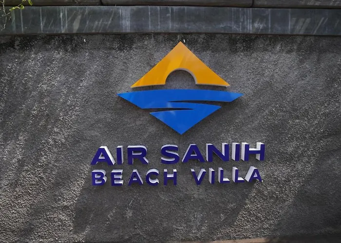 Air Sanih Villa