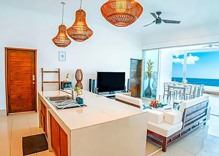 Air Sanih Kubutambahan (Bali)